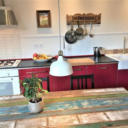 Holiday home La Provencette, Maison Bien Etre A 2 Pas Du Centre Vaison-la-Romaine